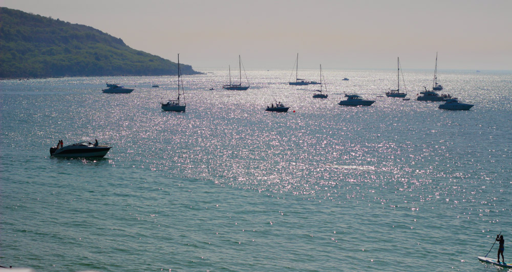 Boats in Totland Bay, in front of Pilots Point